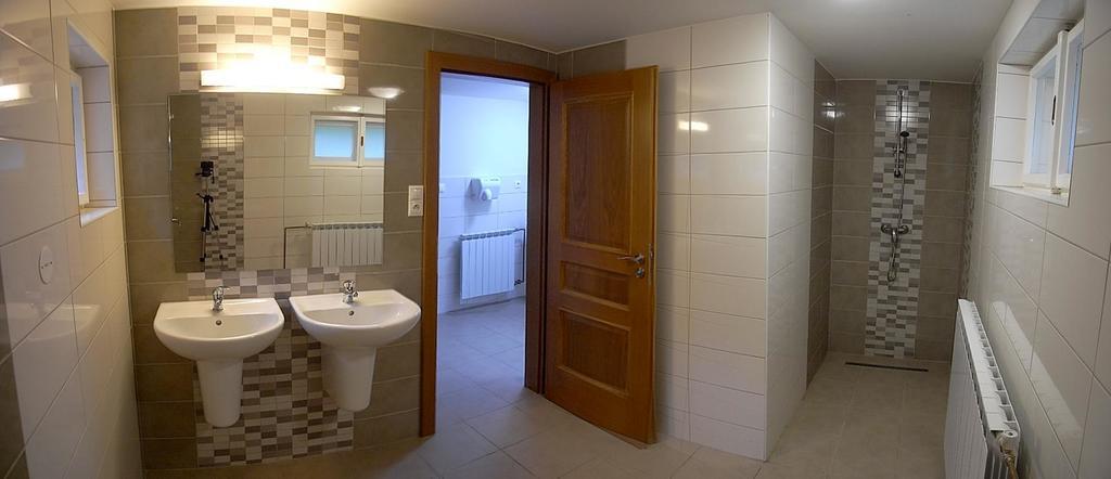Horska Chata Navrsi Hotel Stare Mesto  Ngoại thất bức ảnh